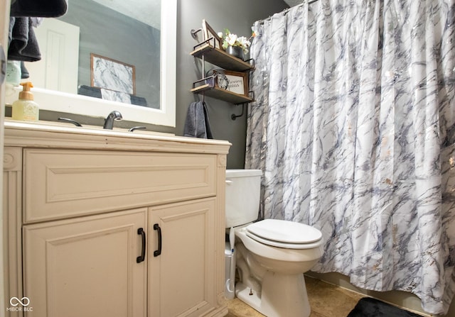 full bathroom with tile patterned floors, vanity, toilet, and a shower with curtain