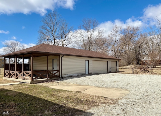 view of detached garage