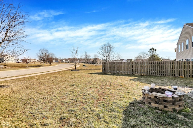 view of yard featuring fence