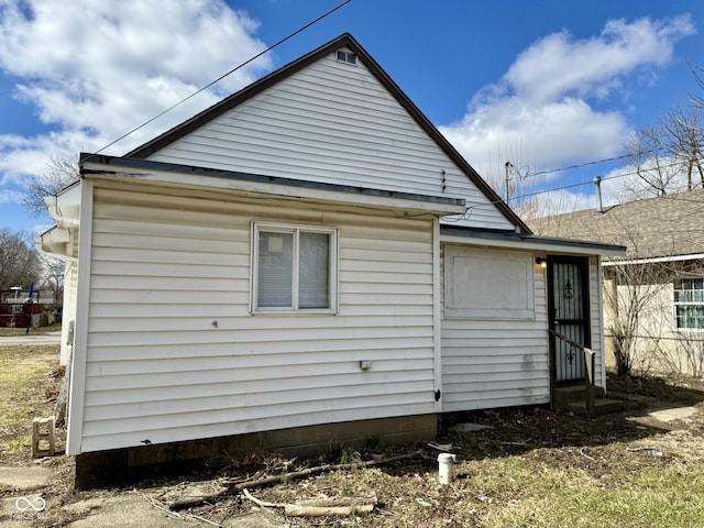 view of home's exterior