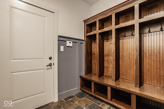 mudroom featuring stone tile flooring