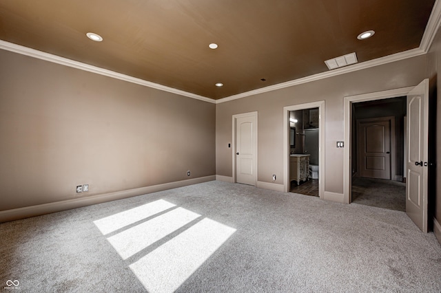 unfurnished bedroom featuring carpet flooring, recessed lighting, and ornamental molding