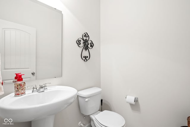 936 Plunkett Ave, Westfield, IN 46074 - bathroom featuring toilet and a sink