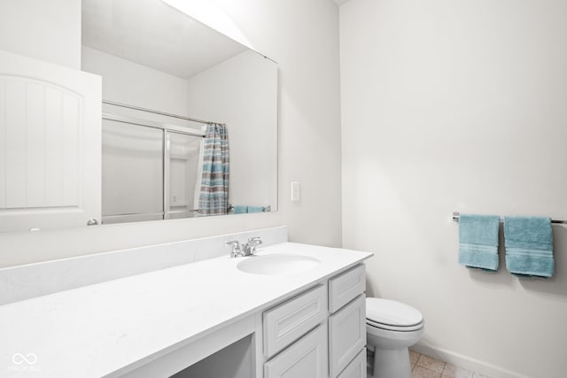 936 Plunkett Ave, Westfield, IN 46074 - bathroom featuring vanity, curtained shower, and tile patterned flooring