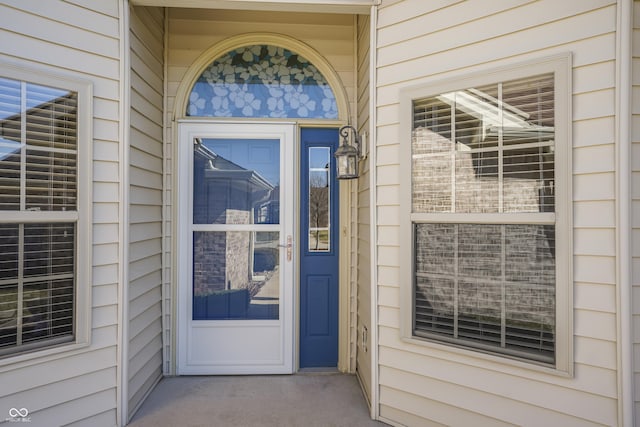 view of entrance to property