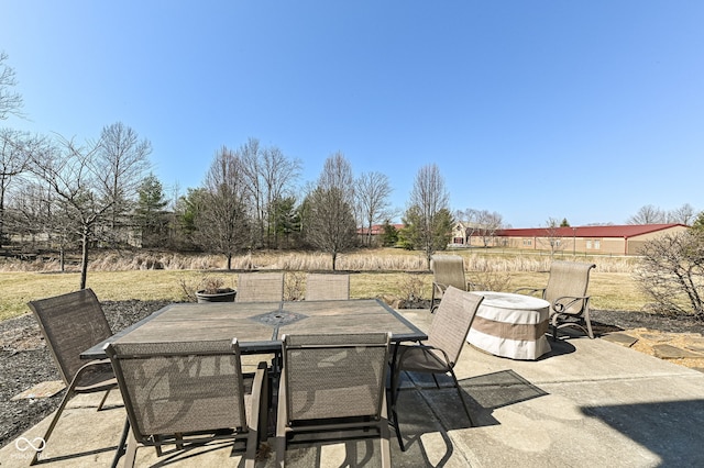 view of patio with outdoor dining space