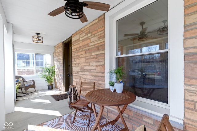 view of patio featuring a porch and a ceiling fan