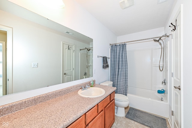 full bath featuring tile patterned flooring, toilet, visible vents, vanity, and shower / bath combo with shower curtain