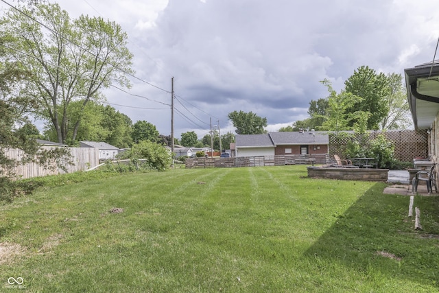 1459 S Josephine St, Martinsville, IN 46151 - view of yard