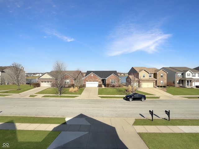 view of yard featuring a residential view