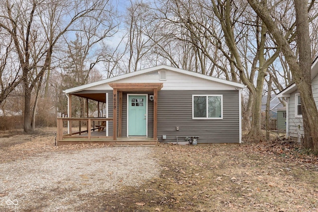 view of front of house with covered porch