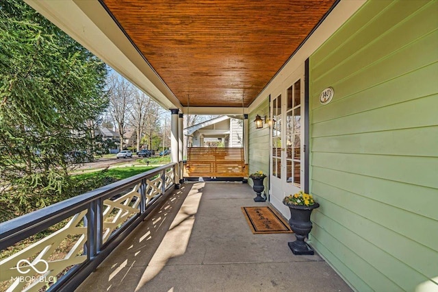 140 E 44th St, Indianapolis, IN 46205 - view of patio / terrace featuring a porch