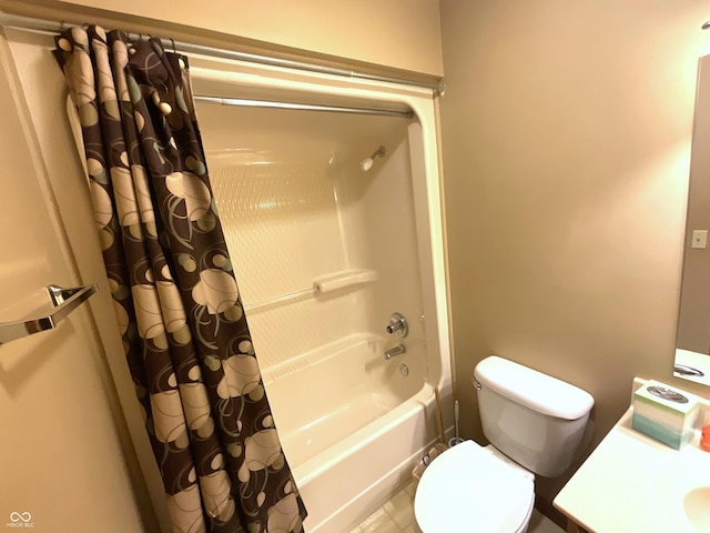 bathroom featuring vanity, toilet, and shower / tub combo