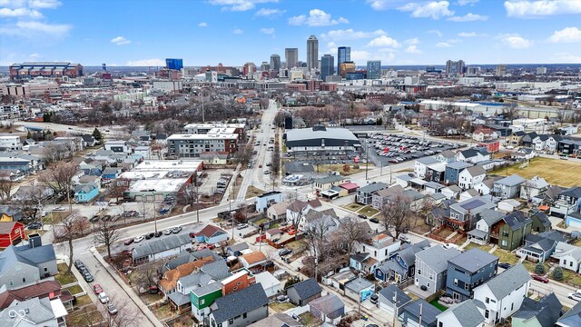 bird's eye view featuring a view of city