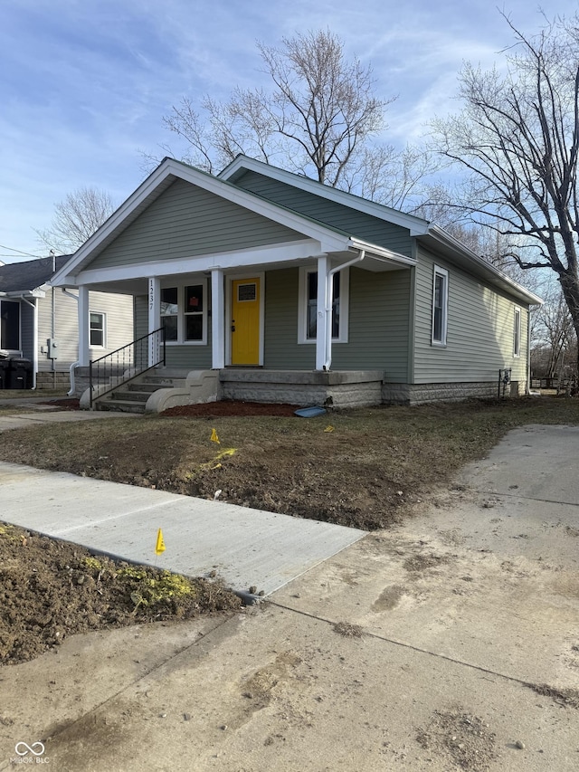 bungalow-style house with covered porch