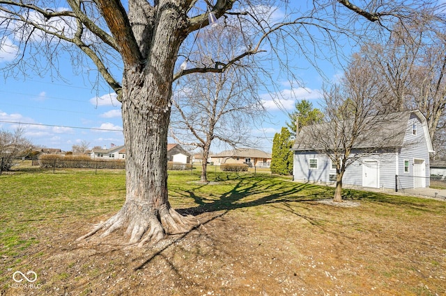 1310 Bowman Dr, Greenfield, IN 46140 - view of yard with fence