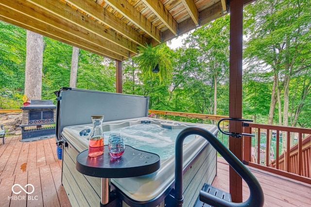 8205 Bass Dr, Nineveh, IN 46164 - deck with a hot tub