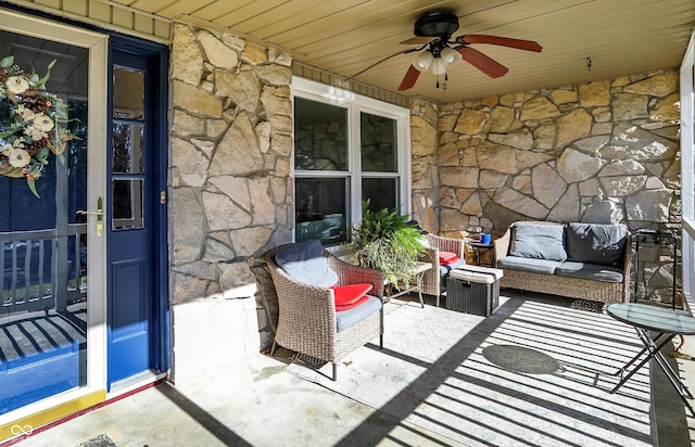 view of patio / terrace featuring an outdoor hangout area and a ceiling fan