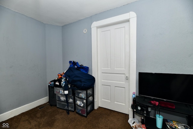 recreation room with visible vents, baseboards, and carpet floors