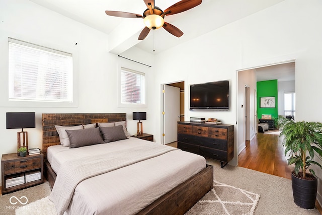 bedroom with ceiling fan