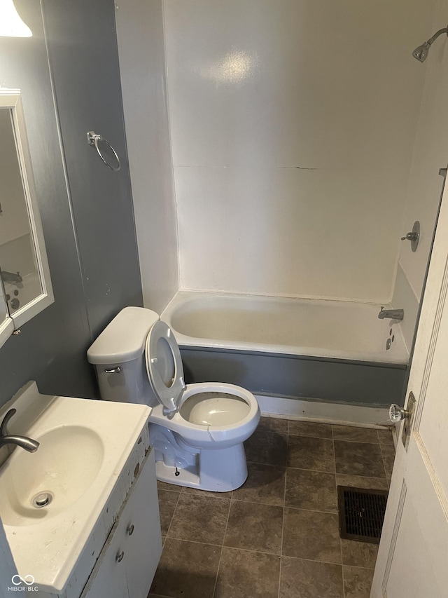 bathroom featuring visible vents, vanity, toilet, and shower / bathtub combination