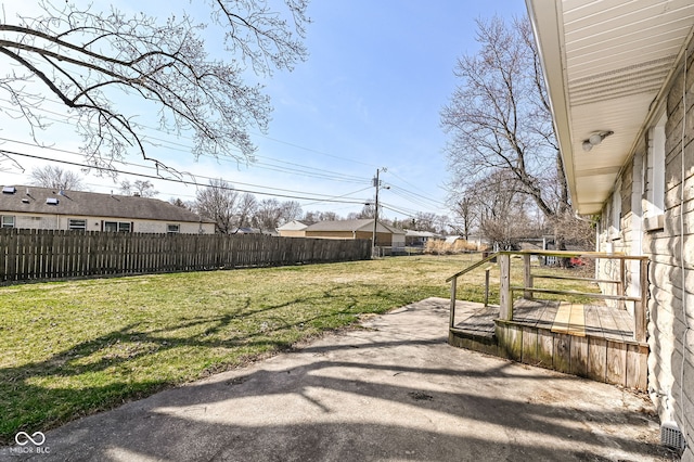 view of yard featuring fence