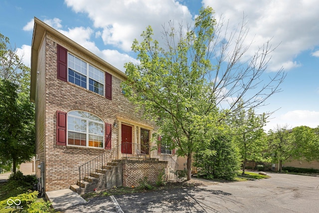3052 Skylar Ln, Indianapolis, IN 46208 - photo 2