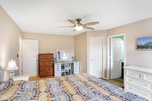 bedroom featuring ceiling fan