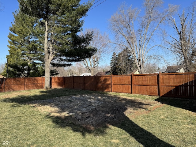 view of yard featuring fence