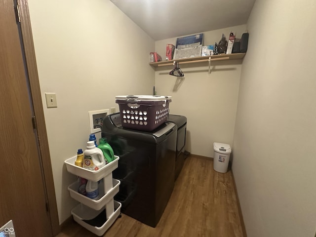 8 Gladiator Dr, Waynetown, IN 47990 - washroom featuring wood finished floors, laundry area, and washing machine and dryer