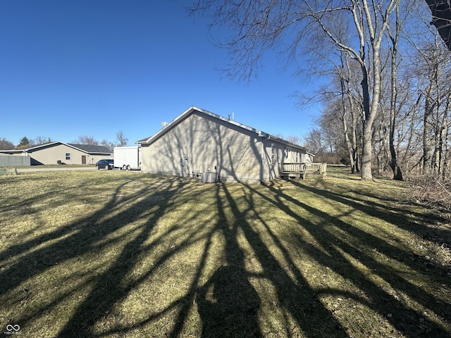 8 Gladiator Dr, Waynetown, IN 47990 - view of yard featuring central AC unit