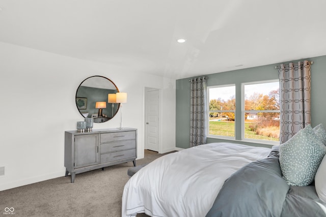 bedroom featuring recessed lighting, baseboards, and carpet flooring