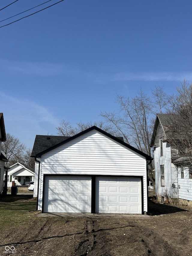 view of detached garage