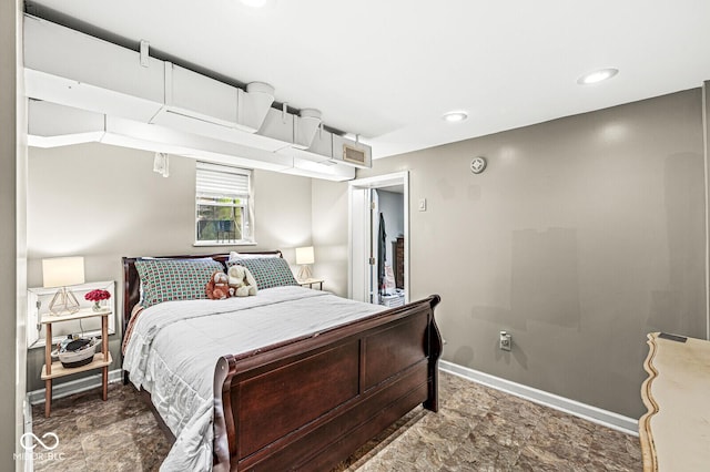 bedroom with visible vents, recessed lighting, and baseboards