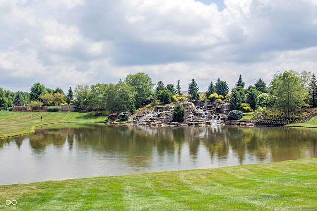 view of water feature