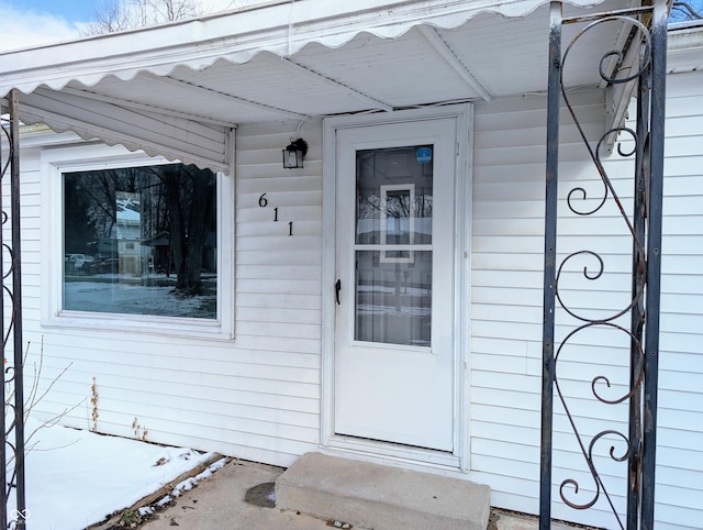 view of entrance to property