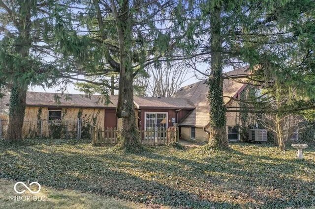 2447 N E Raintree Dr, New Castle, IN 47362 - rear view of house with brick siding