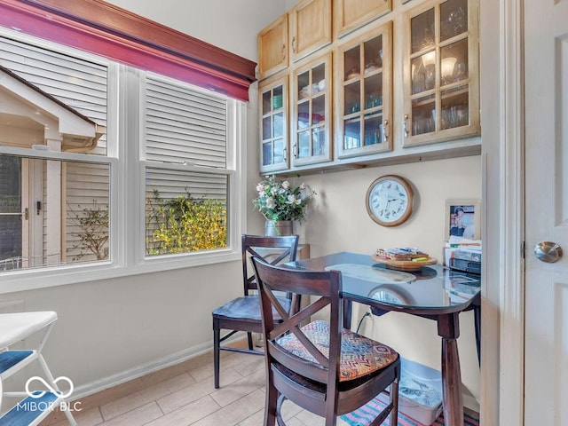 6556 Aintree Ter, Indianapolis, IN 46250 - view of sunroom / solarium