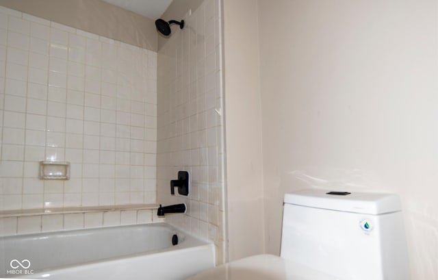 full bath featuring toilet and shower / bathing tub combination