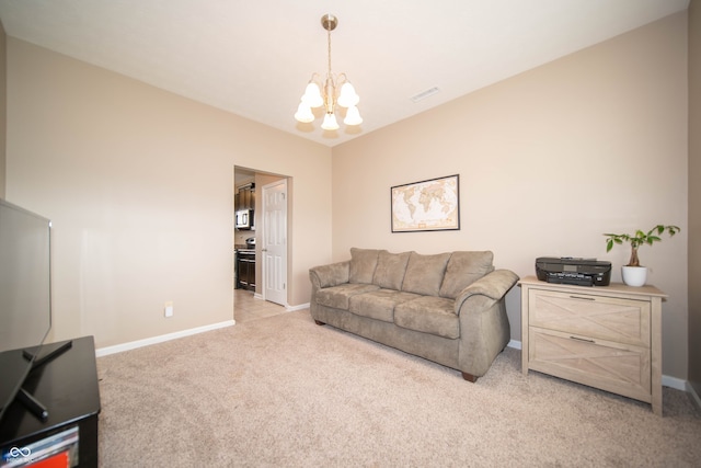 living area with an inviting chandelier, visible vents, baseboards, and light carpet