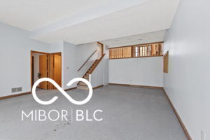 11336 Bloomfield Ct, Indianapolis, IN 46259 - photo 3