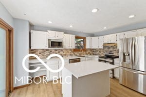11336 Bloomfield Ct, Indianapolis, IN 46259 - photo 6