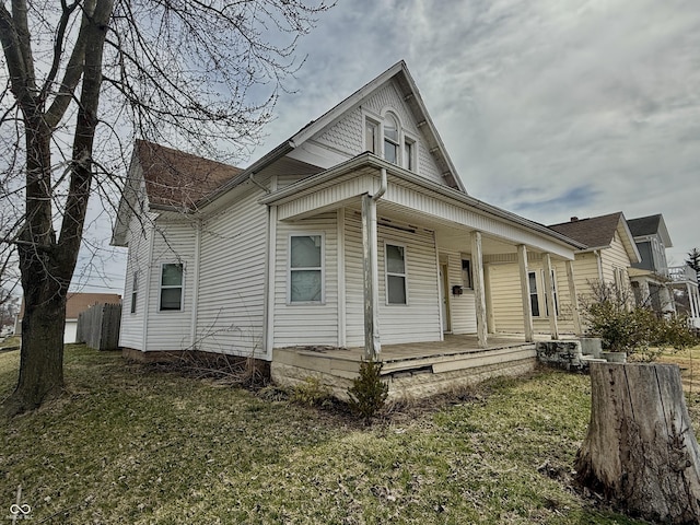 view of front of house with a porch