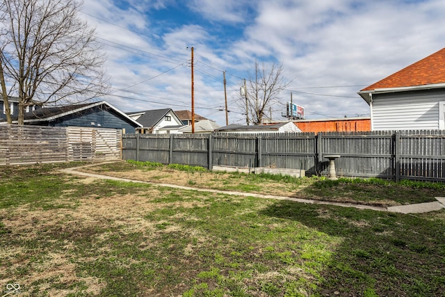 3732 N Kenwood Ave, Indianapolis, IN 46208 - view of fenced backyard