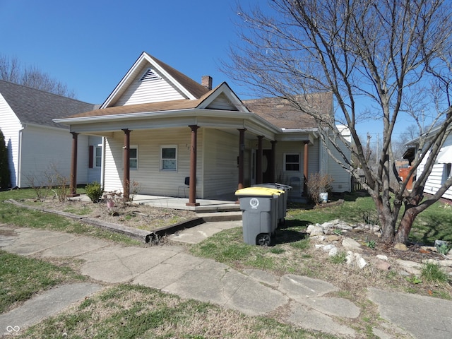 view of front of house featuring a porch