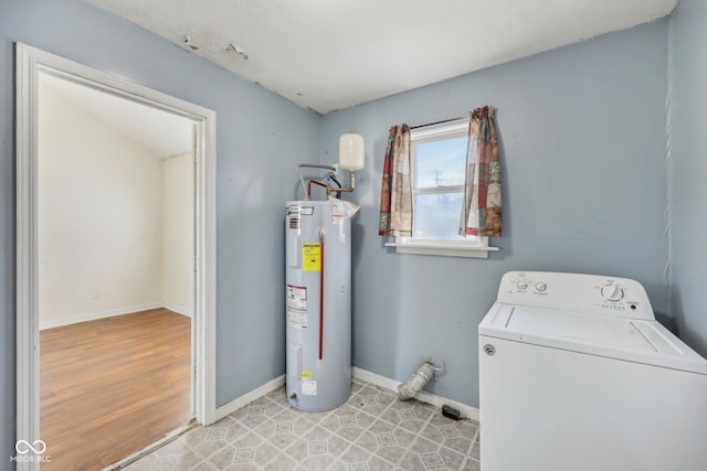 1039 S Ohio St, Martinsville, IN 46151 - laundry room featuring laundry area, washer / clothes dryer, baseboards, and water heater
