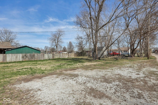 1039 S Ohio St, Martinsville, IN 46151 - view of yard with fence