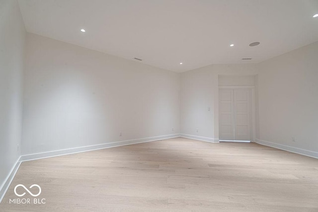 395 Breakwater Dr, Fishers, IN 46037 - empty room with baseboards, recessed lighting, and light wood finished floors