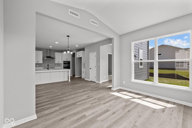 10609 Banyan Wood Ct, Indianapolis, IN 46239 - photo 7
