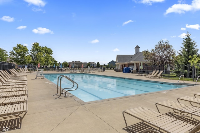 12959 Balfour Rd, Fishers, IN 46037 - community pool featuring a patio area